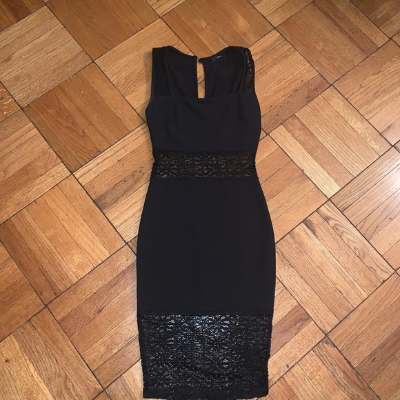 BLACK LACE FITTED MIDI DRESS - Picture 1 of 4